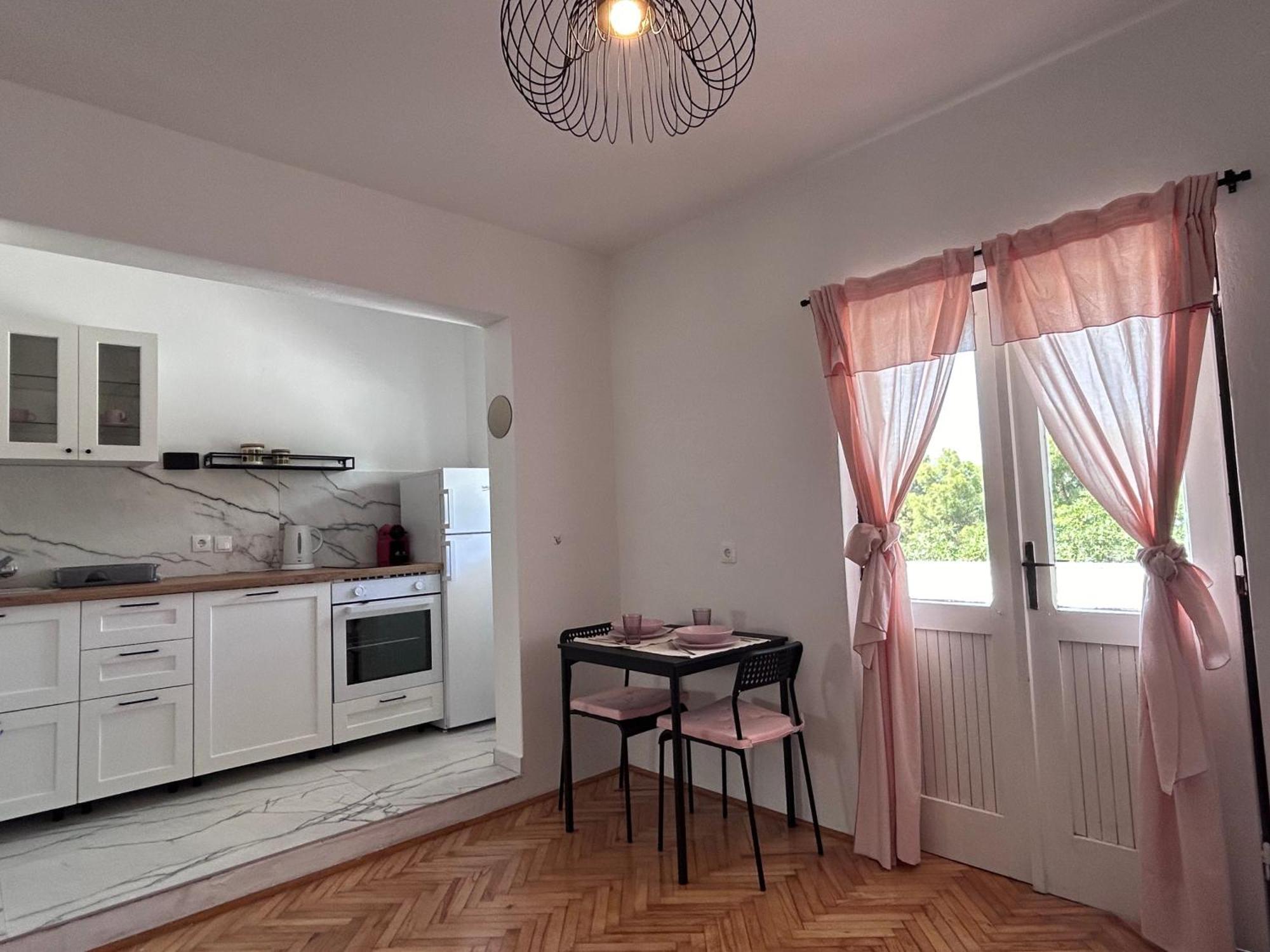 Lazaneo Seafront Apartments, ييلسا المظهر الخارجي الصورة